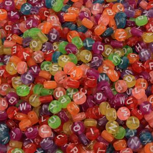 Micanga de Letras 4x7mm Luli L8 Pacote com 500g