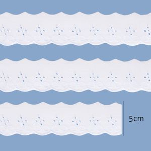 Bordado Luli 5013 5cm Peca com 13,7 Metros