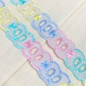 Passa Fita Luli Multicor 2121 2,2cm Peca com 13,70 Metros